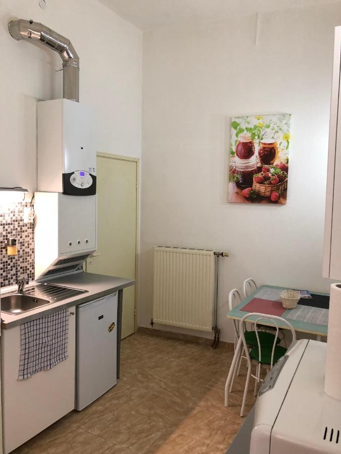 Urania Apartment Budapest Bagian luar foto